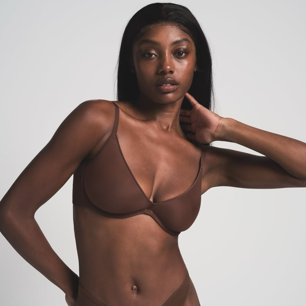 Skims WEIGHTLESS SCOOP BRA COCOA 34DD 60$